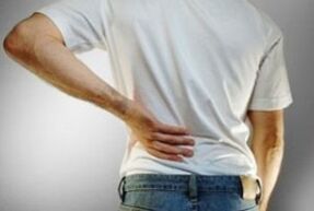 back pain caused by osteochondrosis